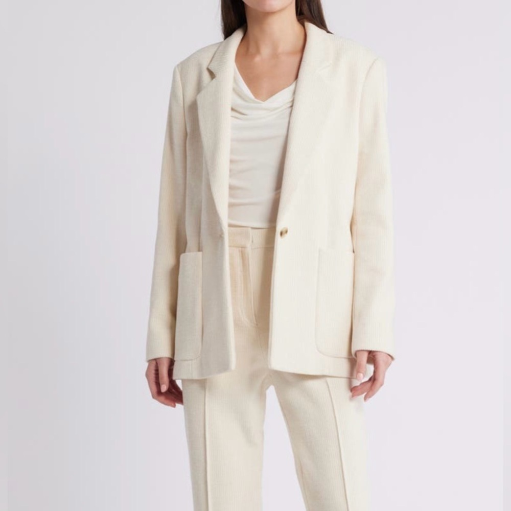 NWT Janka Ribbed Jacket
BOSS Size 8 - Picture 7 of 7